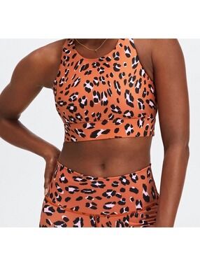 Fabletics Orange Leopard Print Sports Bra with Crisscross Back sz XX/1X